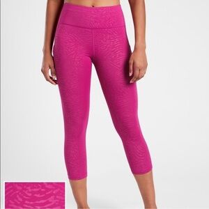 Athleta ultimate stash pocket printed leggings